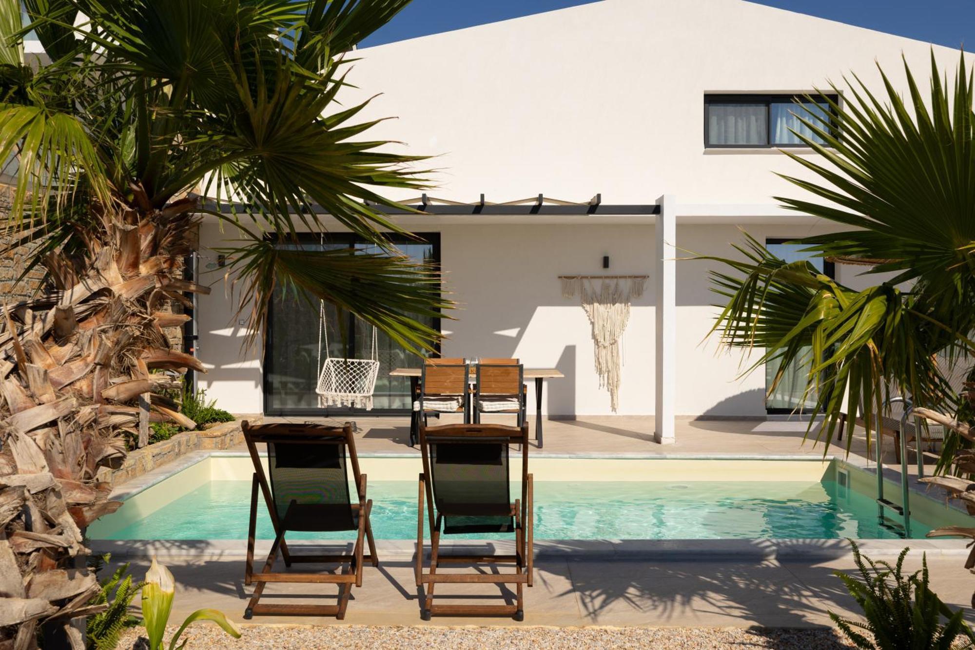 נאה פוטידאה Flamingo View Suites & Villas מראה חיצוני תמונה