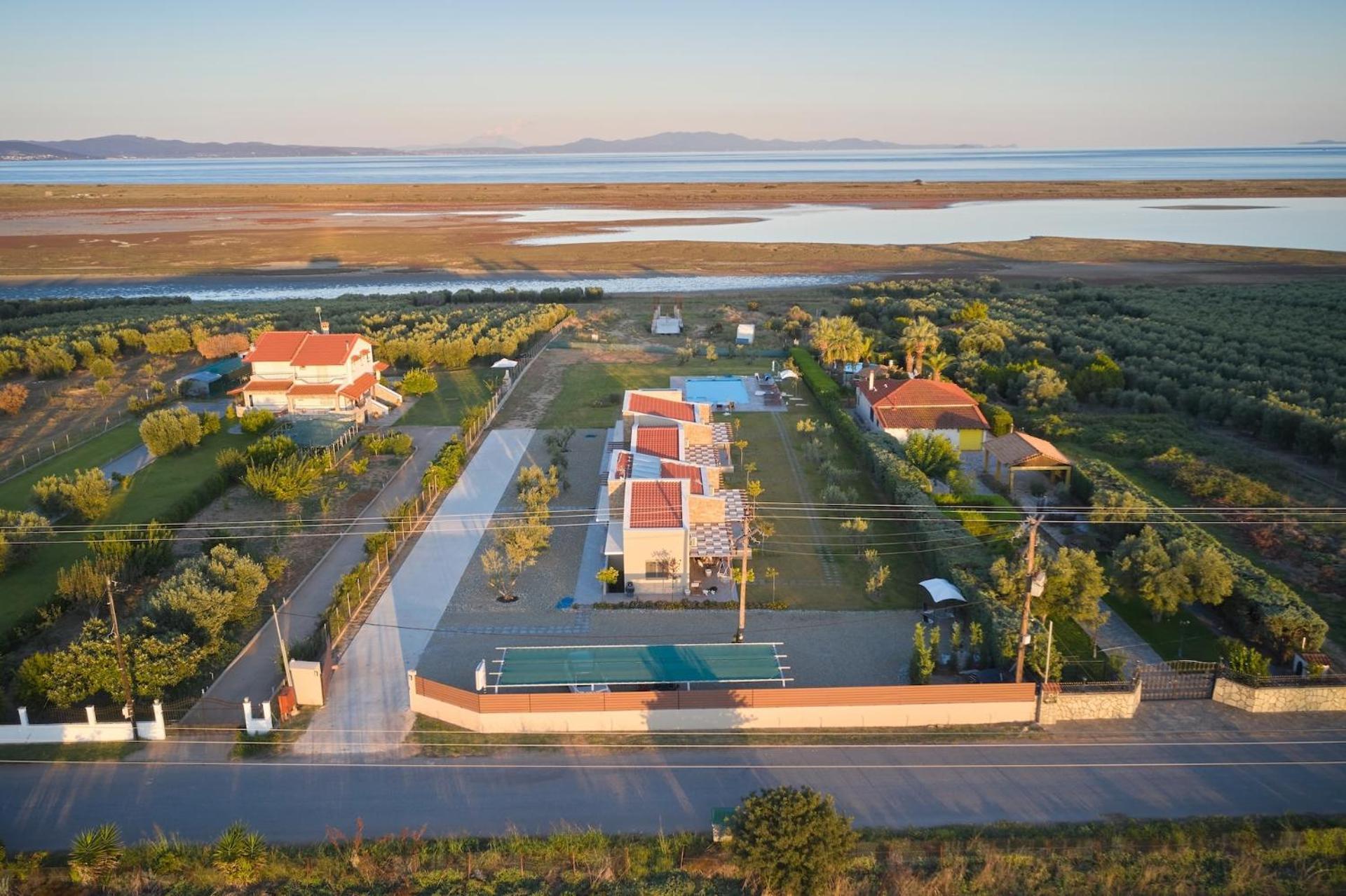 נאה פוטידאה Flamingo View Suites & Villas מראה חיצוני תמונה